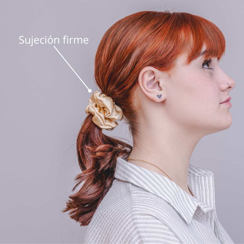 Scrunchies medianos dorado de seda 100% natural
